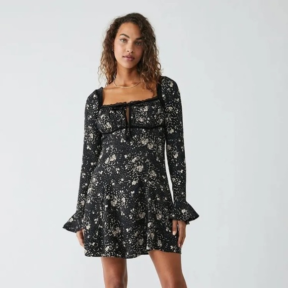 Free People Dresses & Skirts - Free People Tess Mini Dress NWT in Black